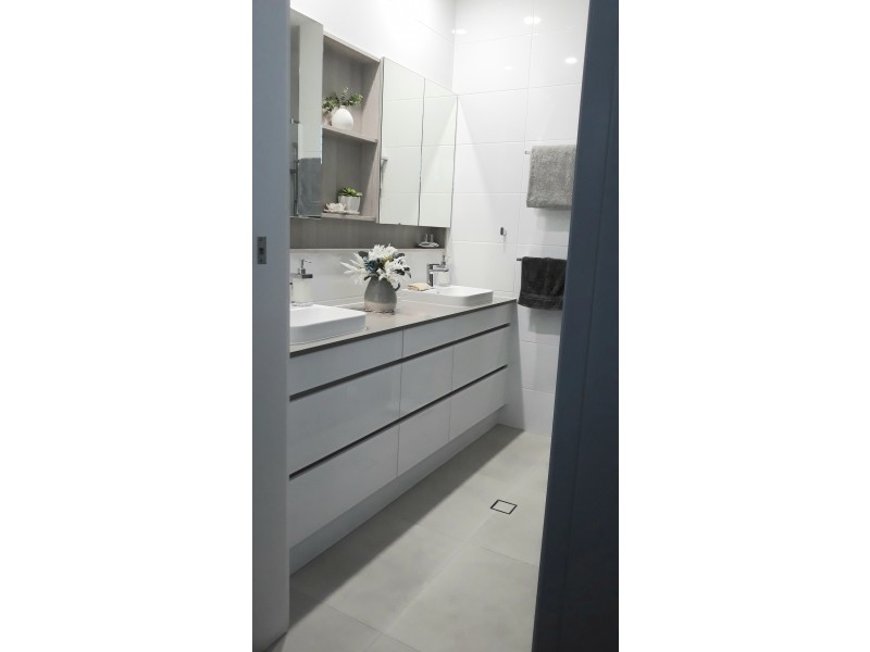 UNIT 72/40 Menzies Drive, Pacific Paradise QLD 4564