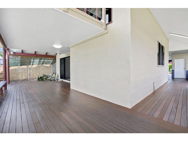 7 Vailala rise, Rural View QLD 4740