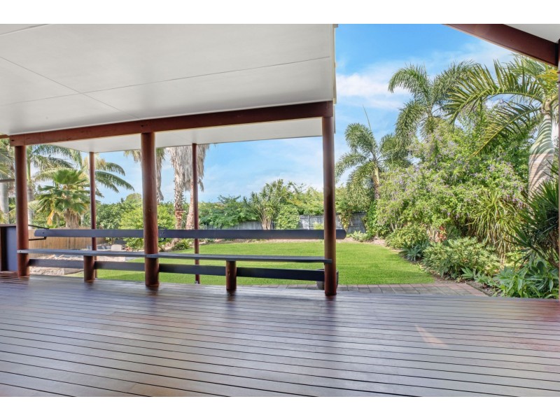 7 Vailala rise, Rural View QLD 4740