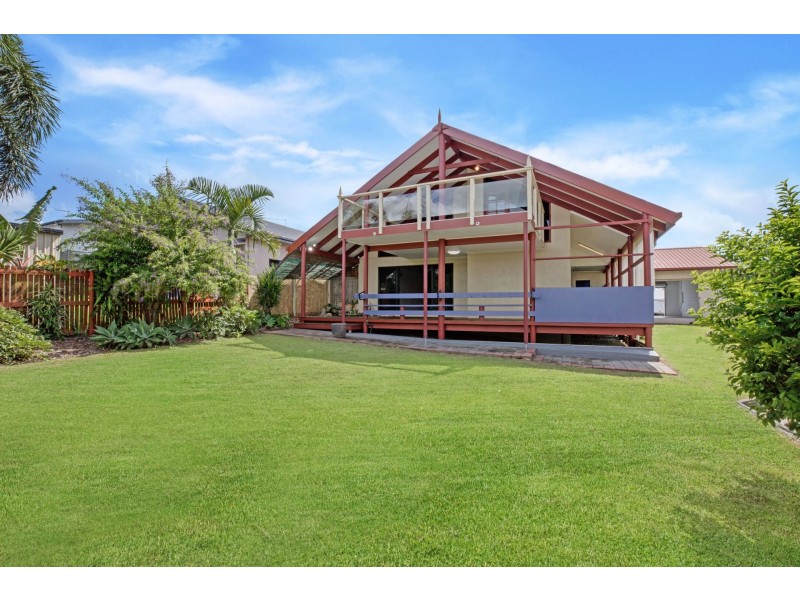 7 Vailala rise, Rural View QLD 4740