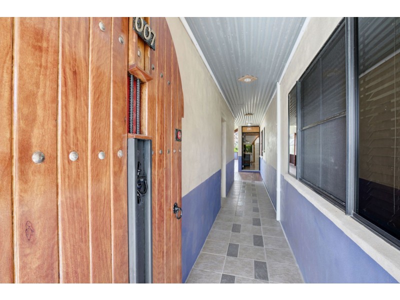 7 Vailala rise, Rural View QLD 4740