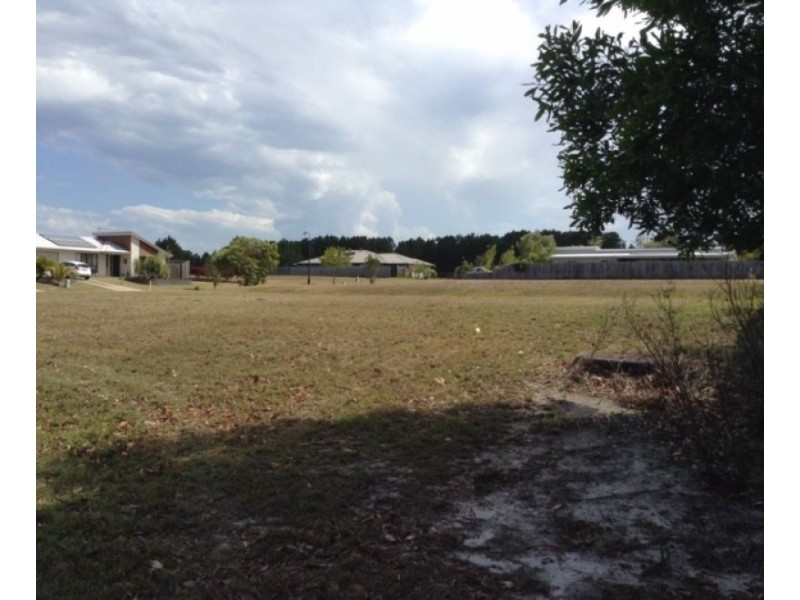 2 Boambillee Circuit, Cooloola Cove QLD 4580