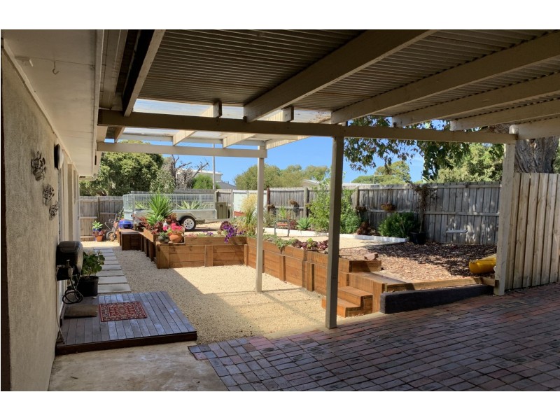 37 Goodlett Av, Loch Sport VIC 3851