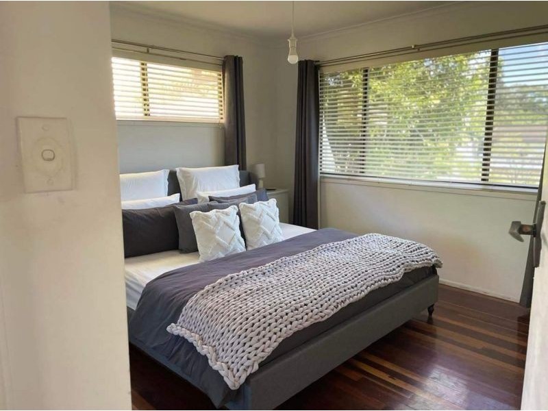 38 Yingally Drive, Arana Hills QLD 4054