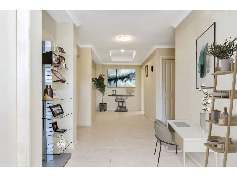 12 Sellafeild Bend, Waikiki WA 6169