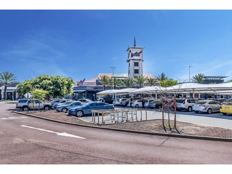 12 Sellafeild Bend, Waikiki WA 6169