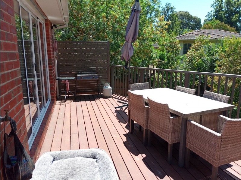 3/11 Sunbury Crescent, Surrey Hills VIC 3127