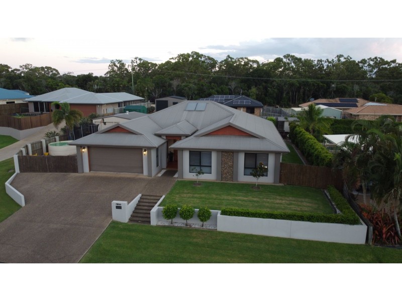 9 Thomas Healy Dr, Bundaberg East QLD 4670