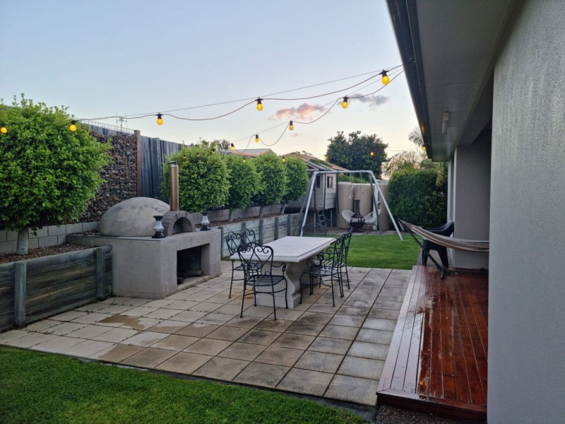 9 Thomas Healy Dr, Bundaberg East QLD 4670