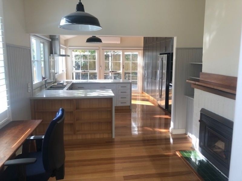 12 Red Chapel Avenue, Sandy Bay TAS 7005