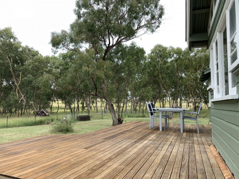 262 Lynams Road, Ballandean QLD 4382