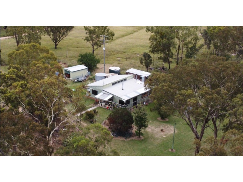 262 Lynams Road, Ballandean QLD 4382