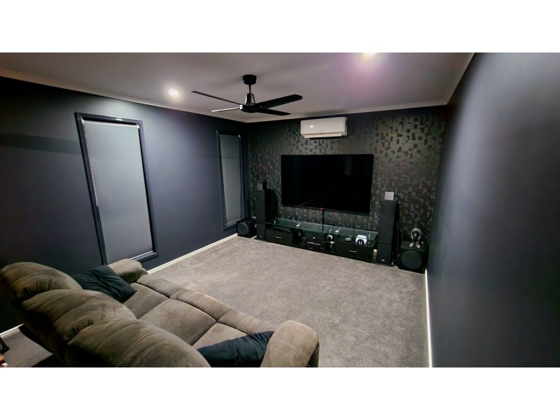 6 Mowbray place, Urraween QLD 4655