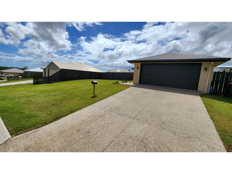 6 Mowbray place, Urraween QLD 4655