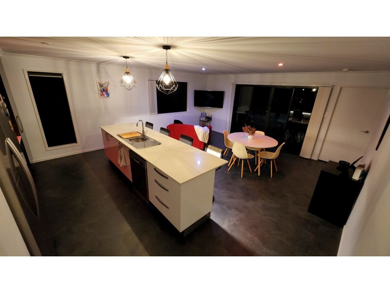 6 Mowbray place, Urraween QLD 4655