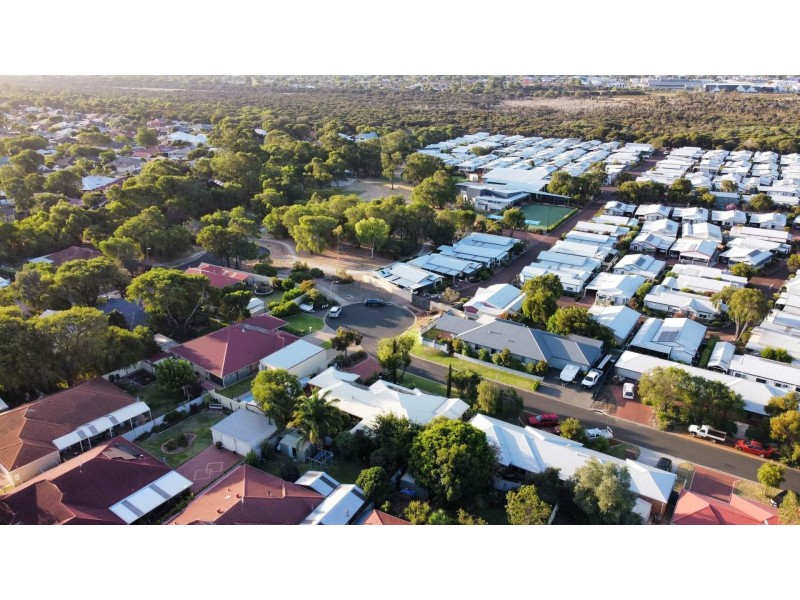 27 Cathedral loop, West Busselton WA 6280