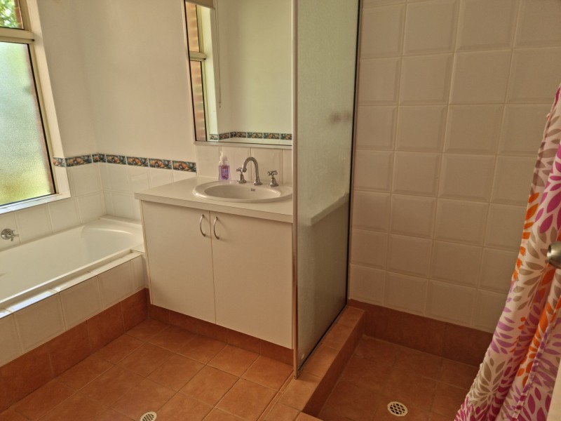 27 Cathedral loop, West Busselton WA 6280
