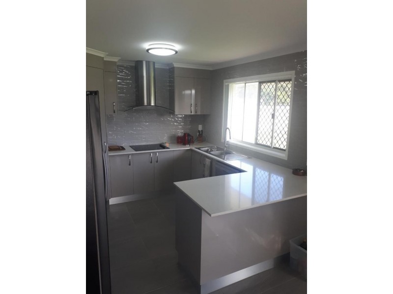 6 Porpita Circuit, Toogoom QLD 4655