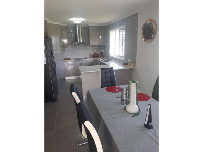 6 Porpita Circuit, Toogoom QLD 4655