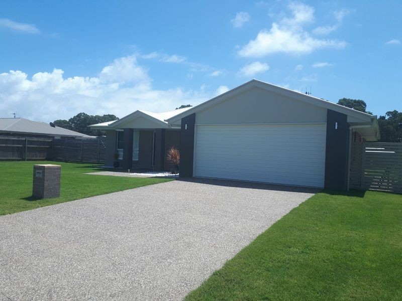 6 Porpita Circuit, Toogoom QLD 4655