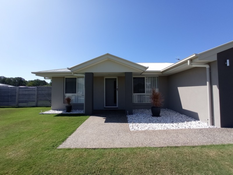 6 Porpita Circuit, Toogoom QLD 4655