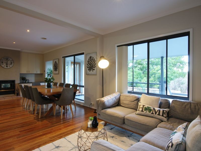 2 The Court, Wodonga VIC 3690