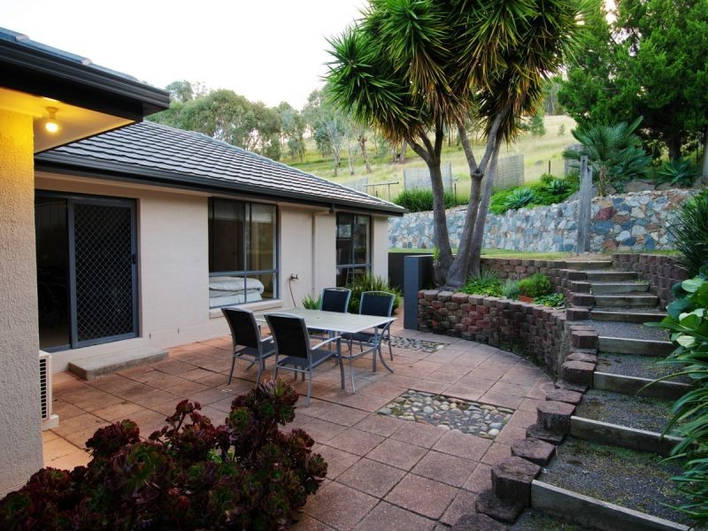 2 The Court, Wodonga VIC 3690