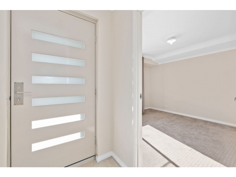 15 Addis Way, Wandi WA 6167