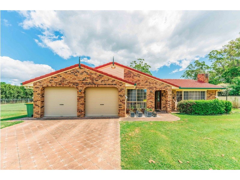 10-16 Fiddlewood Court, Park Ridge QLD 4125