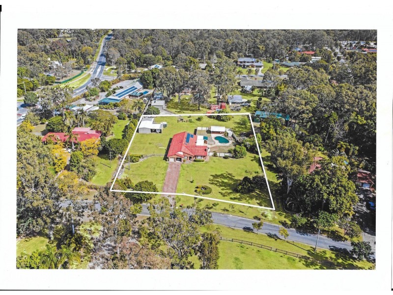 10-16 Fiddlewood Court, Park Ridge QLD 4125