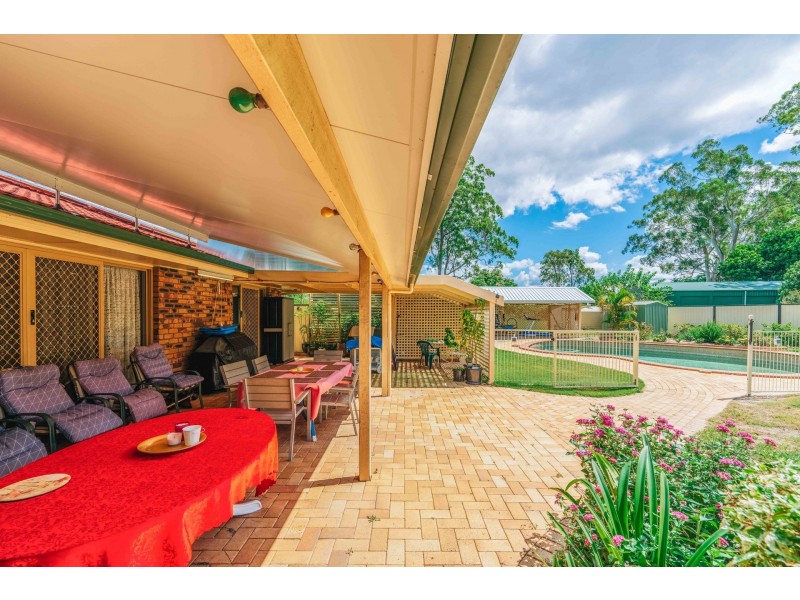 10-16 Fiddlewood Court, Park Ridge QLD 4125