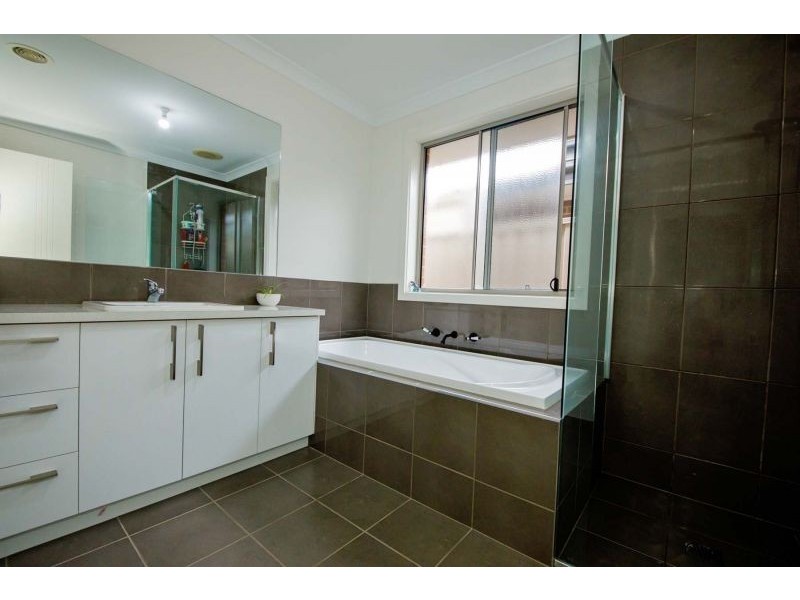 7 Vine Street, Yarrawonga VIC 3730