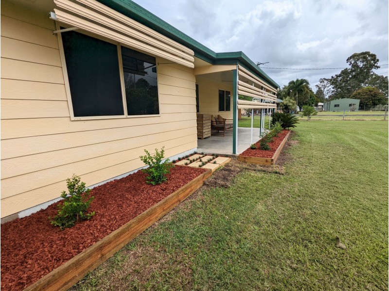 4 Margaret St, Mirani QLD 4754