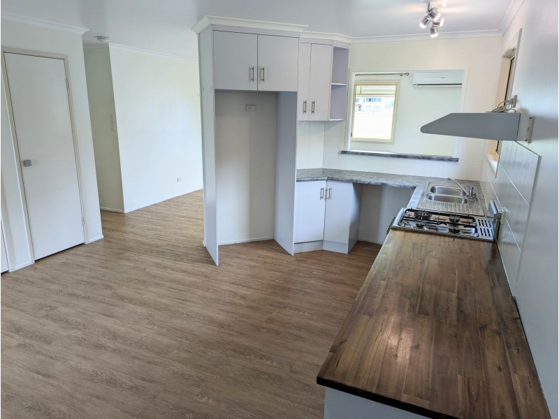4 Margaret St, Mirani QLD 4754