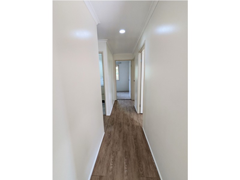 4 Margaret St, Mirani QLD 4754
