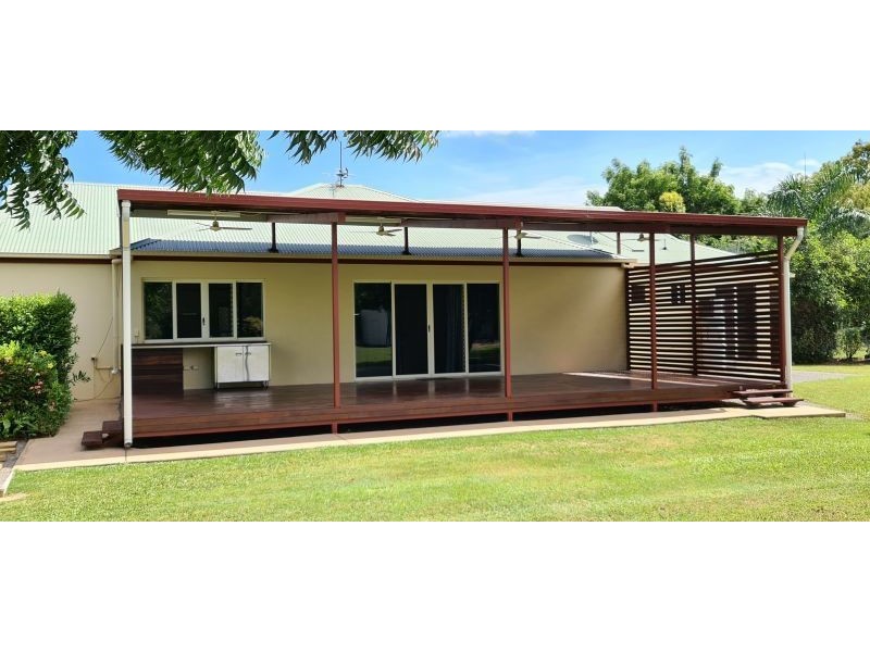 22 Salamander St, Bluewater QLD 4818