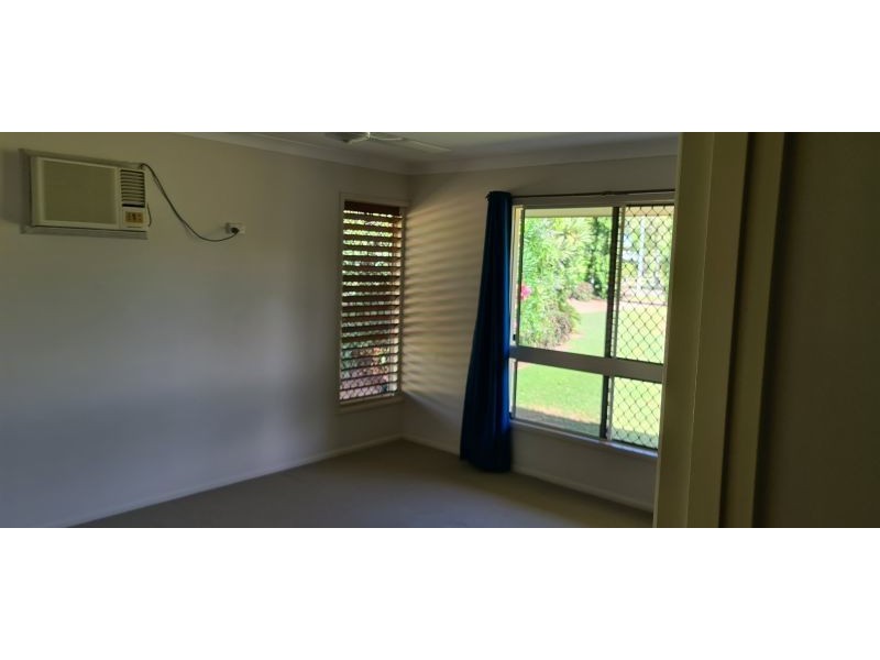 22 Salamander St, Bluewater QLD 4818