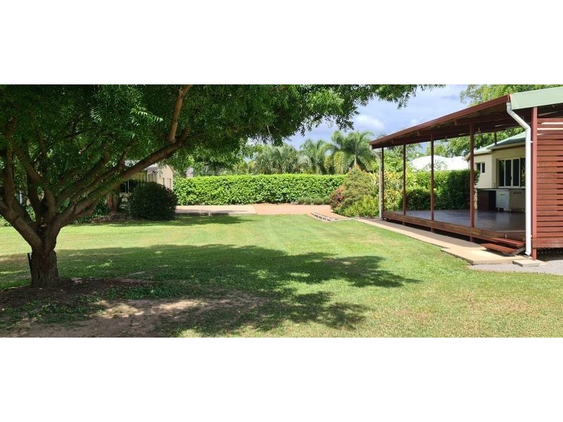 22 Salamander St, Bluewater QLD 4818