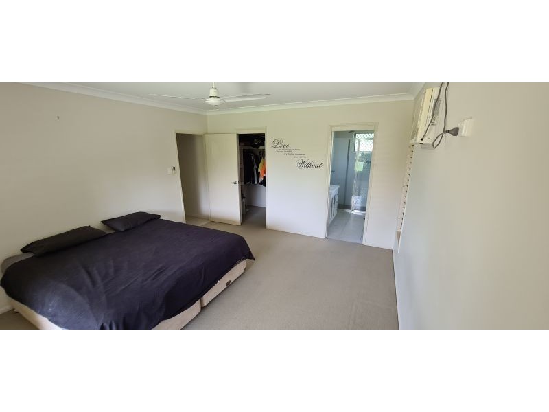 22 Salamander St, Bluewater QLD 4818