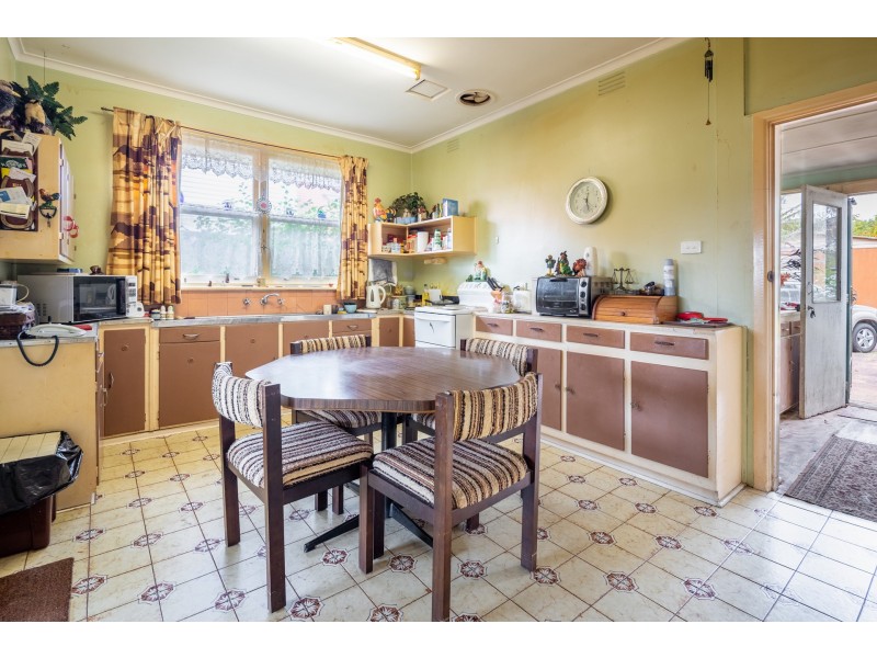 20 Lyall Street, Cranbourne VIC 3977