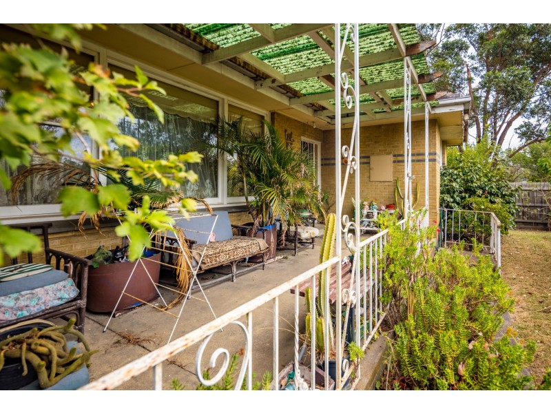 20 Lyall Street, Cranbourne VIC 3977