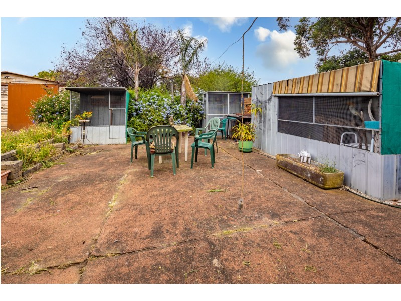 20 Lyall Street, Cranbourne VIC 3977