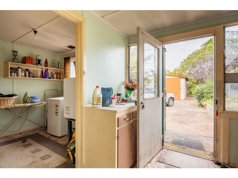 20 Lyall Street, Cranbourne VIC 3977