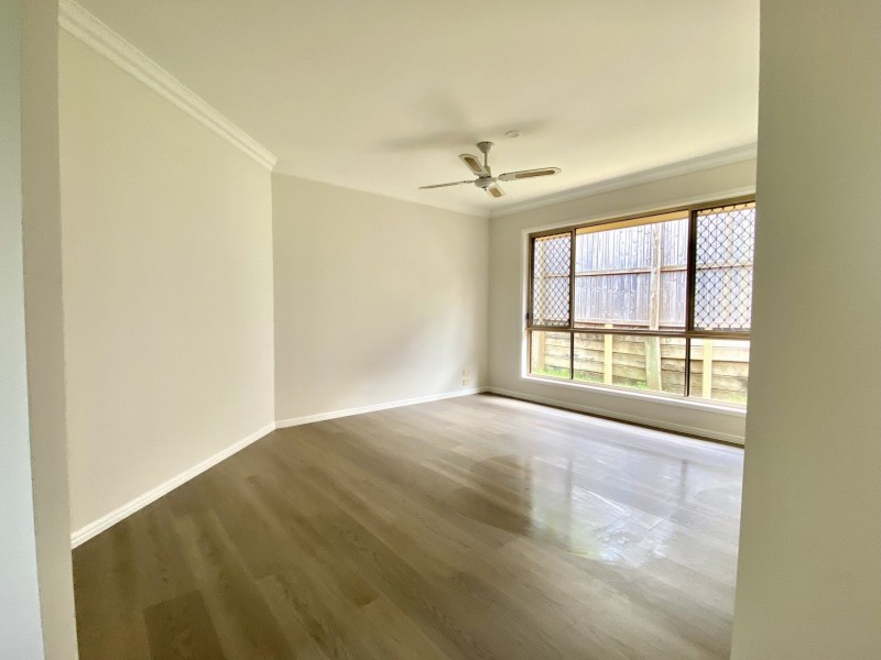 3 Faraday Court, Kallangur QLD 4503