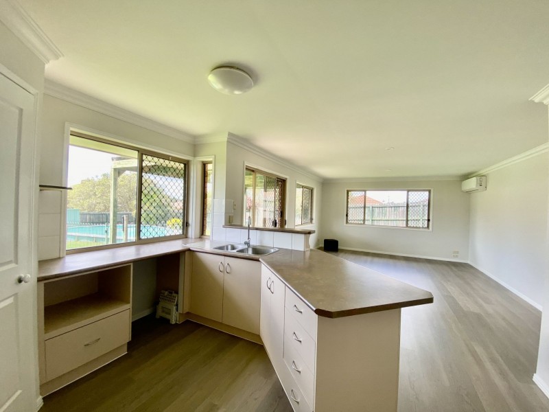 3 Faraday Court, Kallangur QLD 4503