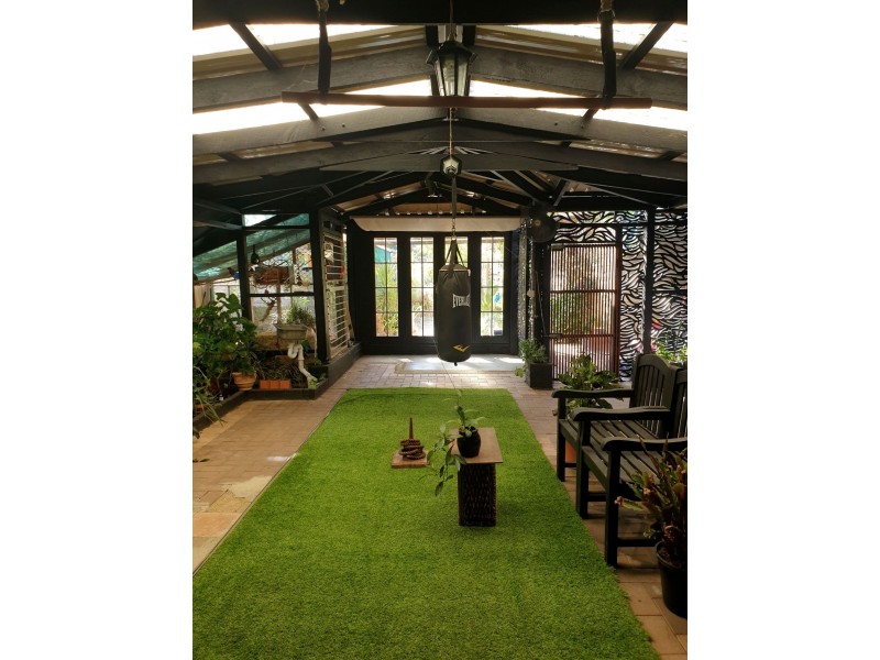 10 Gwalia Place, Gosnells WA 6110