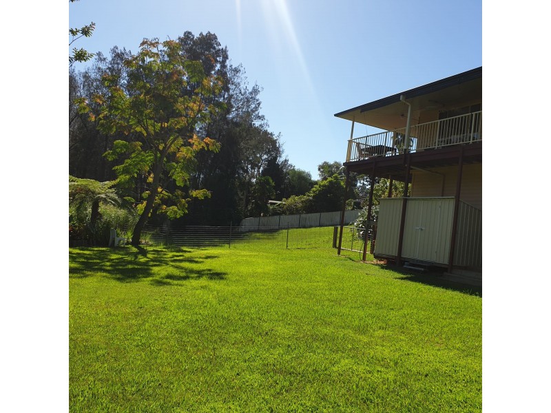 8 Albatross Rd, Catalina NSW 2536