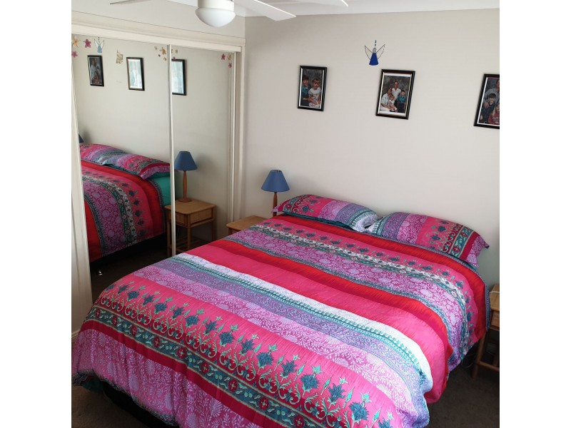 8 Albatross Rd, Catalina NSW 2536