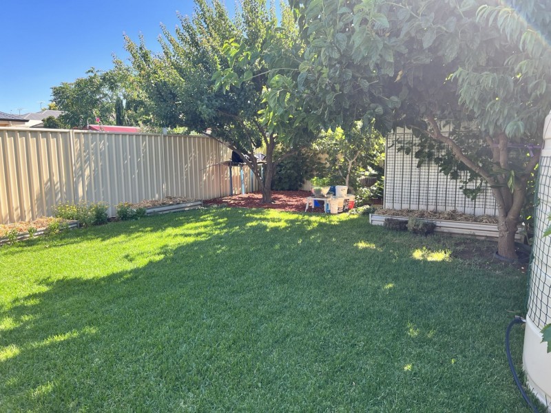 8 Wattle Grove, Klemzig SA 5087