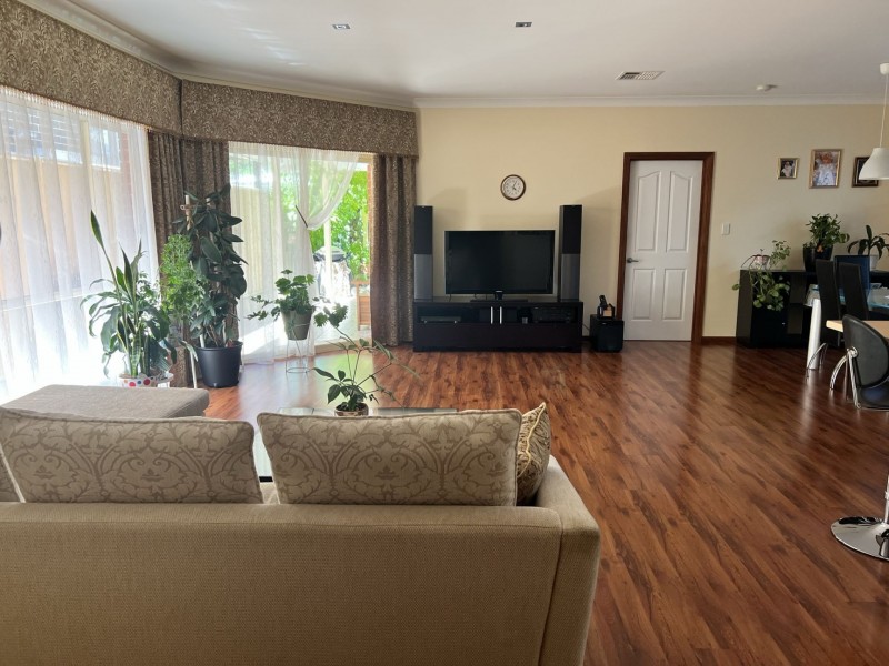 8 Wattle Grove, Klemzig SA 5087